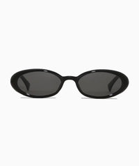 №16 Liora black
