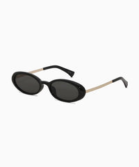 №16 Liora black