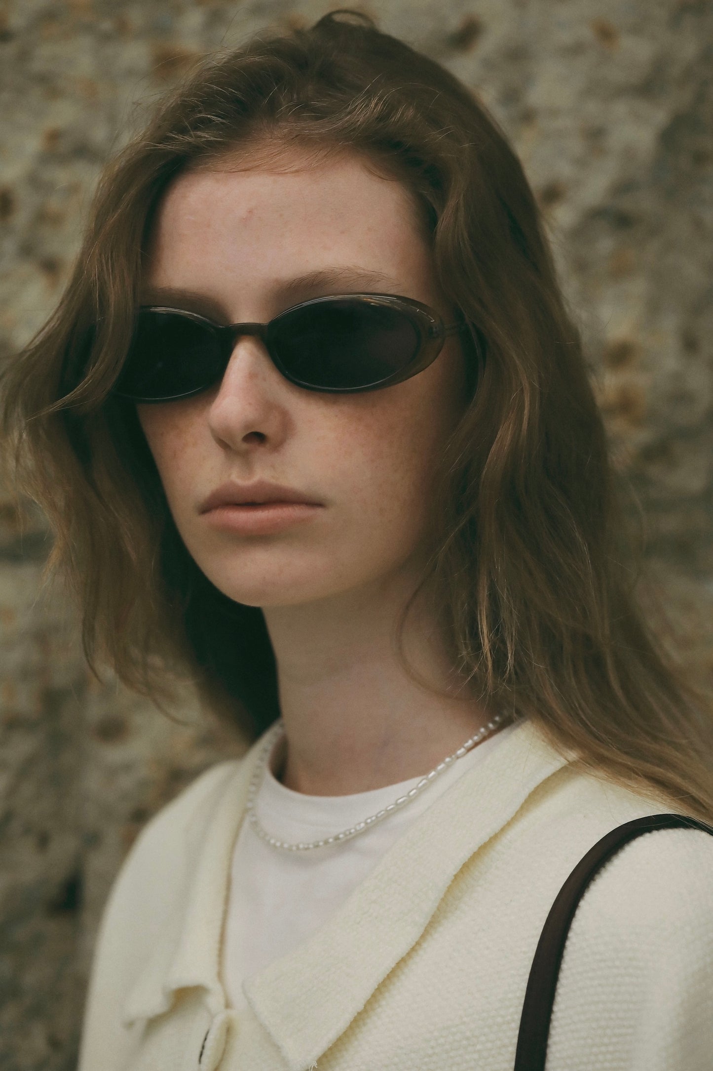 №16 Liora olive